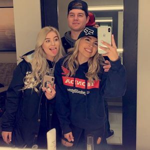 Meet your Posher, Kennedy